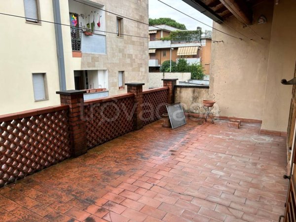 casa indipendente in vendita a Lastra a Signa