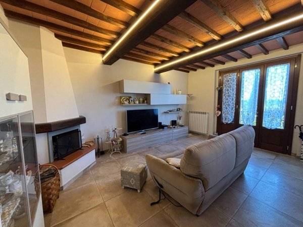 casa indipendente in vendita a Lastra a Signa in zona Malmantile