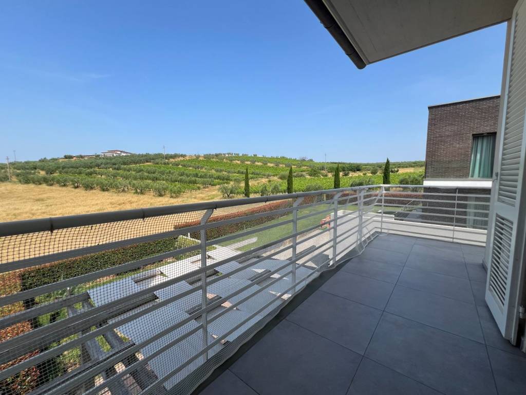casa indipendente in vendita a Lastra a Signa in zona Malmantile