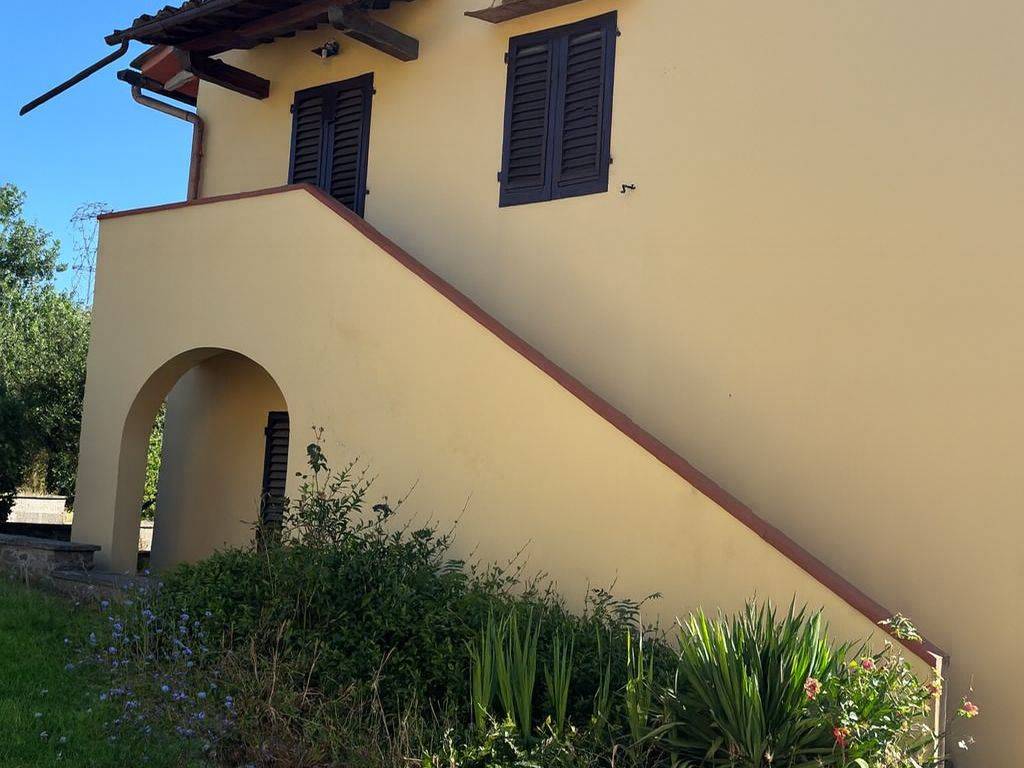 casa indipendente in vendita a Lastra a Signa