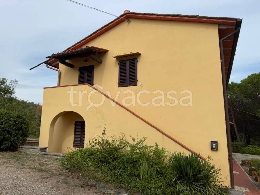 appartamento in vendita a Lastra a Signa in zona La Luna