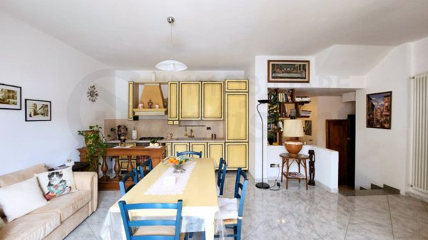 casa indipendente in vendita a Lastra a Signa