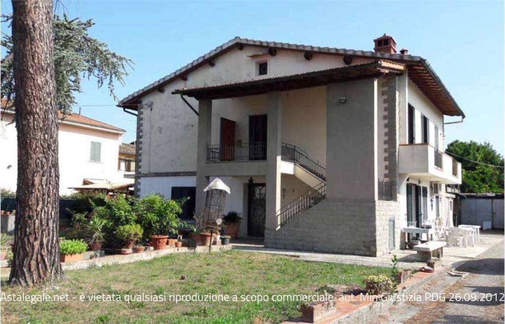 appartamento in vendita a Lastra a Signa in zona Stagno