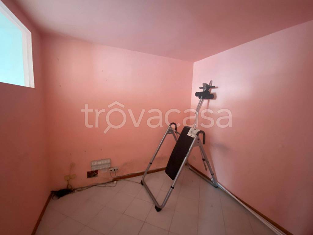 locale commerciale in vendita a Lastra a Signa