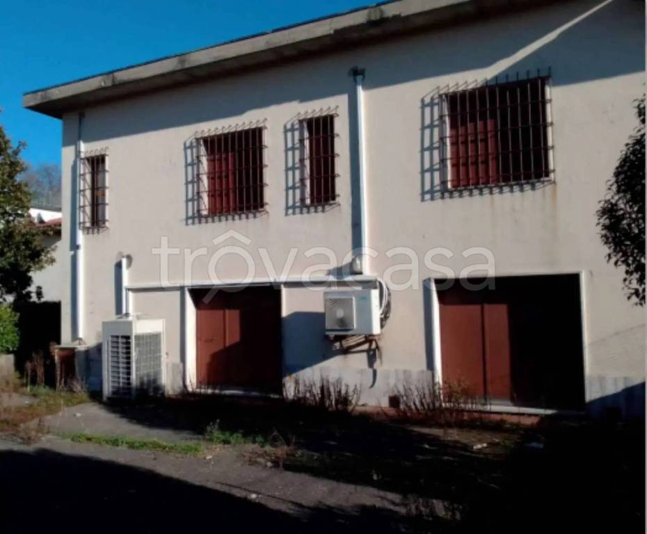 appartamento in vendita a Lastra a Signa in zona Ginestra Fiorentina