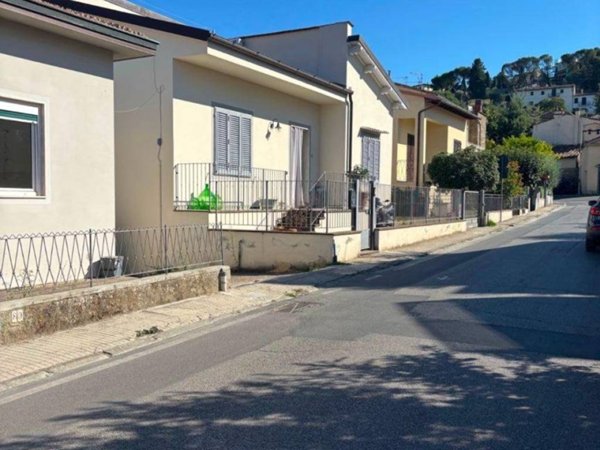 appartamento in vendita a Lastra a Signa