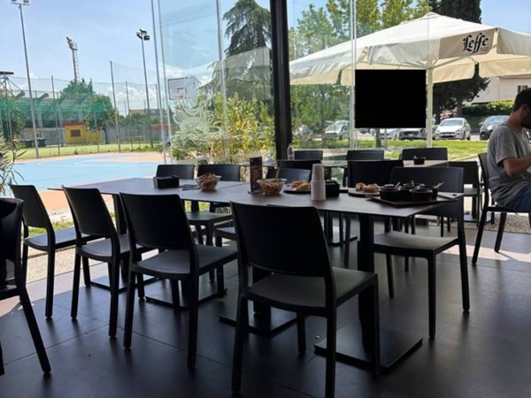 negozio in vendita a Lastra a Signa