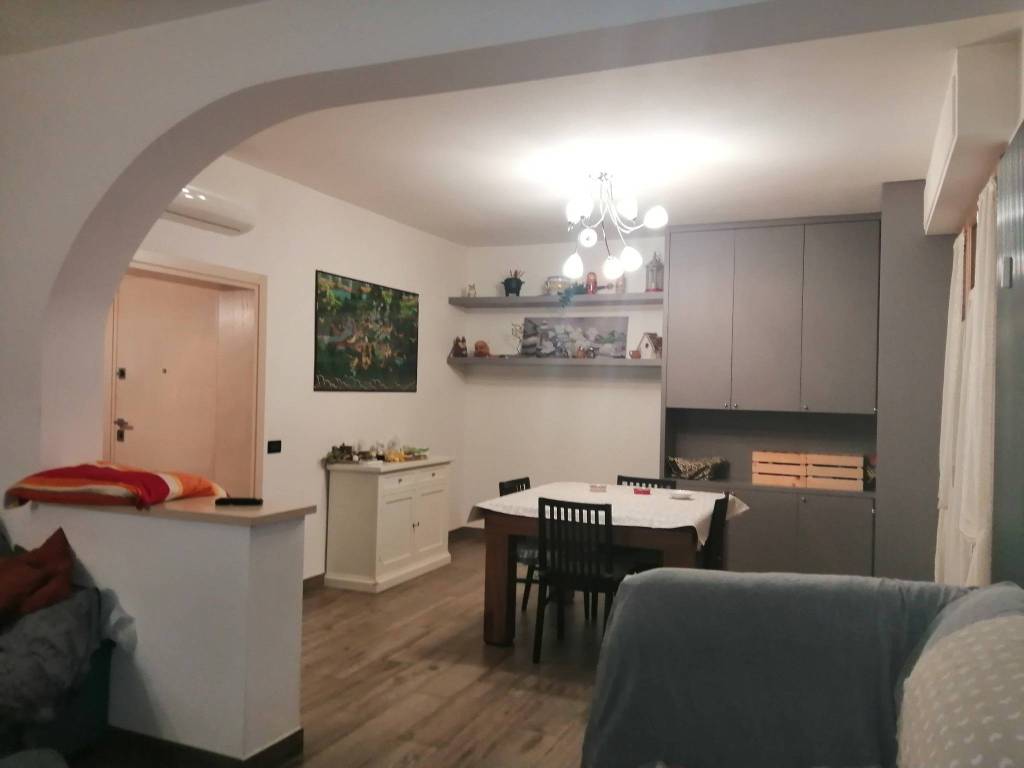 appartamento in vendita a Lastra a Signa in zona Ginestra Fiorentina