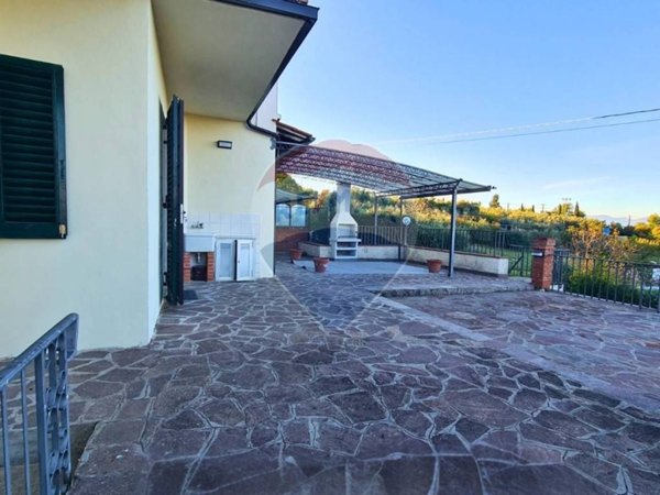 appartamento in vendita a Lastra a Signa in zona Malmantile