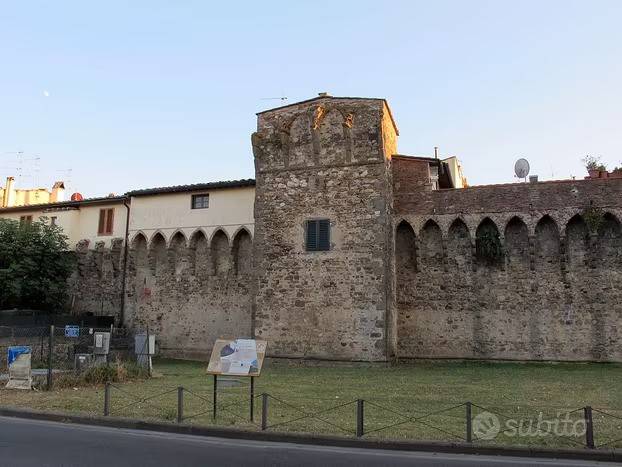 casa indipendente in vendita a Lastra a Signa