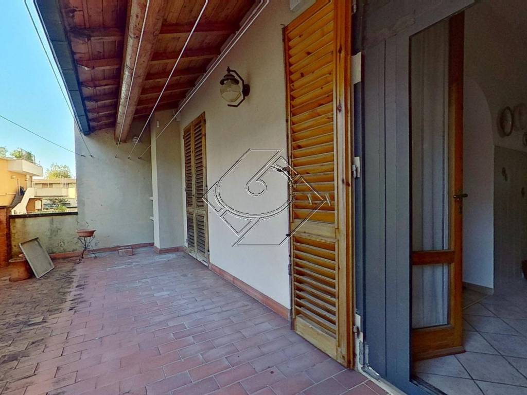 casa indipendente in vendita a Lastra a Signa