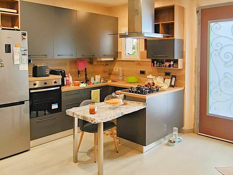 appartamento in vendita a Lastra a Signa in zona Ginestra Fiorentina