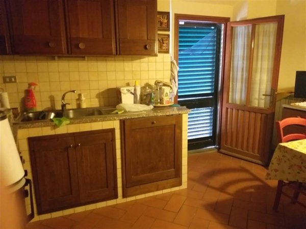 casa indipendente in vendita a Lastra a Signa in zona Inno