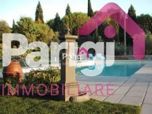 casale in vendita a Lastra a Signa