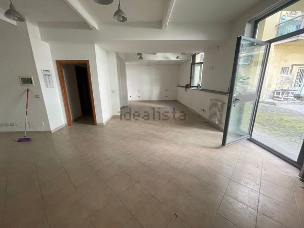 casa semindipendente in vendita a Lastra a Signa in zona Ponte a Signa