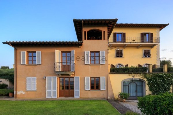 casa indipendente in vendita a Lastra a Signa