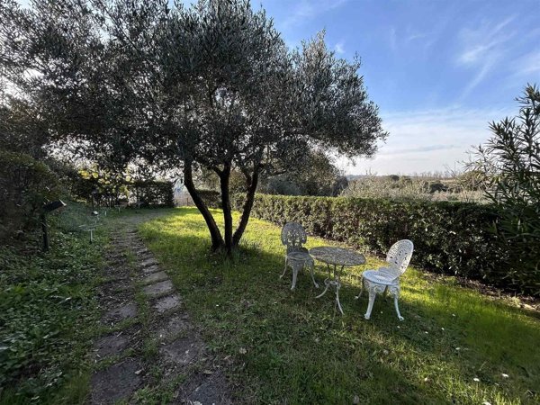 casa indipendente in vendita a Lastra a Signa in zona Marliano