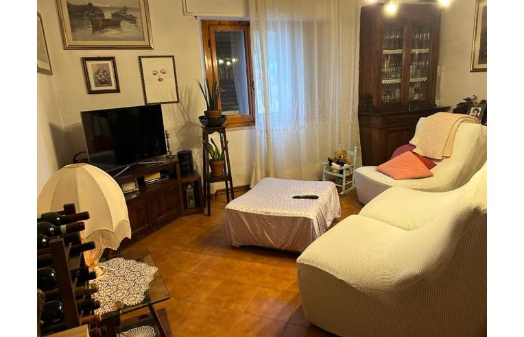 casa indipendente in vendita a Lastra a Signa