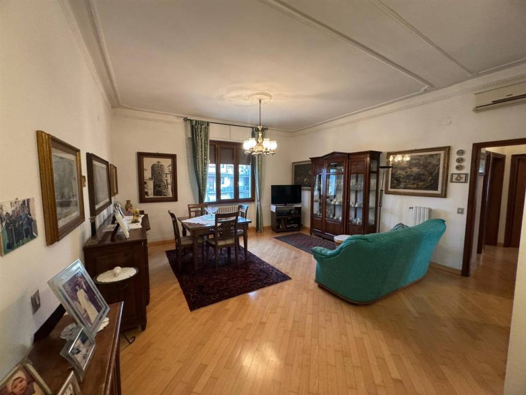 appartamento in vendita a Lastra a Signa