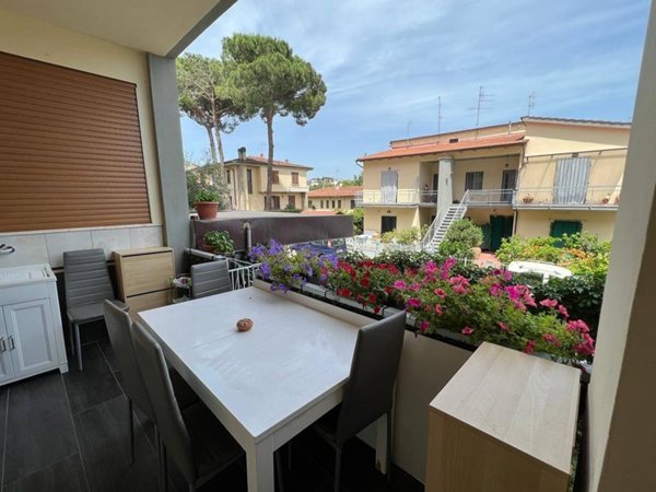 appartamento in vendita a Lastra a Signa in zona Ponte a Signa