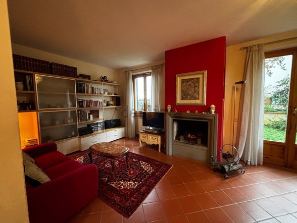 casa indipendente in vendita a Lastra a Signa