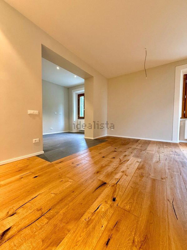 esavano in vendita a Lastra a Signa in zona Malmantile