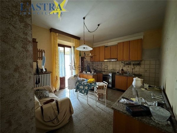 casa indipendente in vendita a Lastra a Signa in zona Malmantile