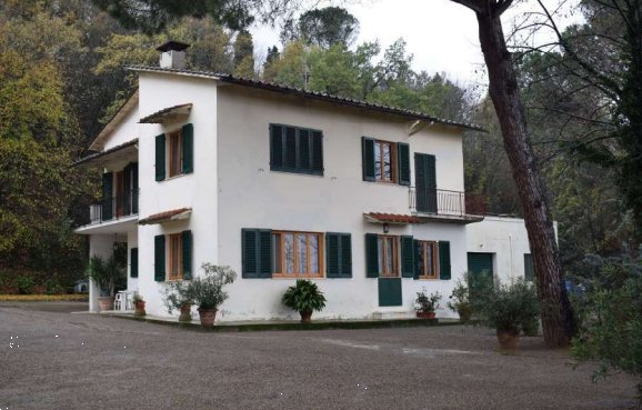 casa indipendente in vendita a Lastra a Signa in zona Brucianesi