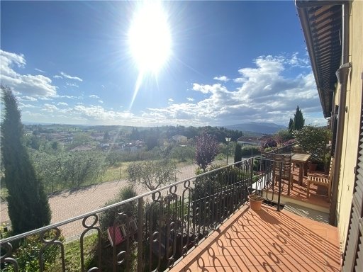 casa indipendente in vendita a Lastra a Signa in zona Malmantile