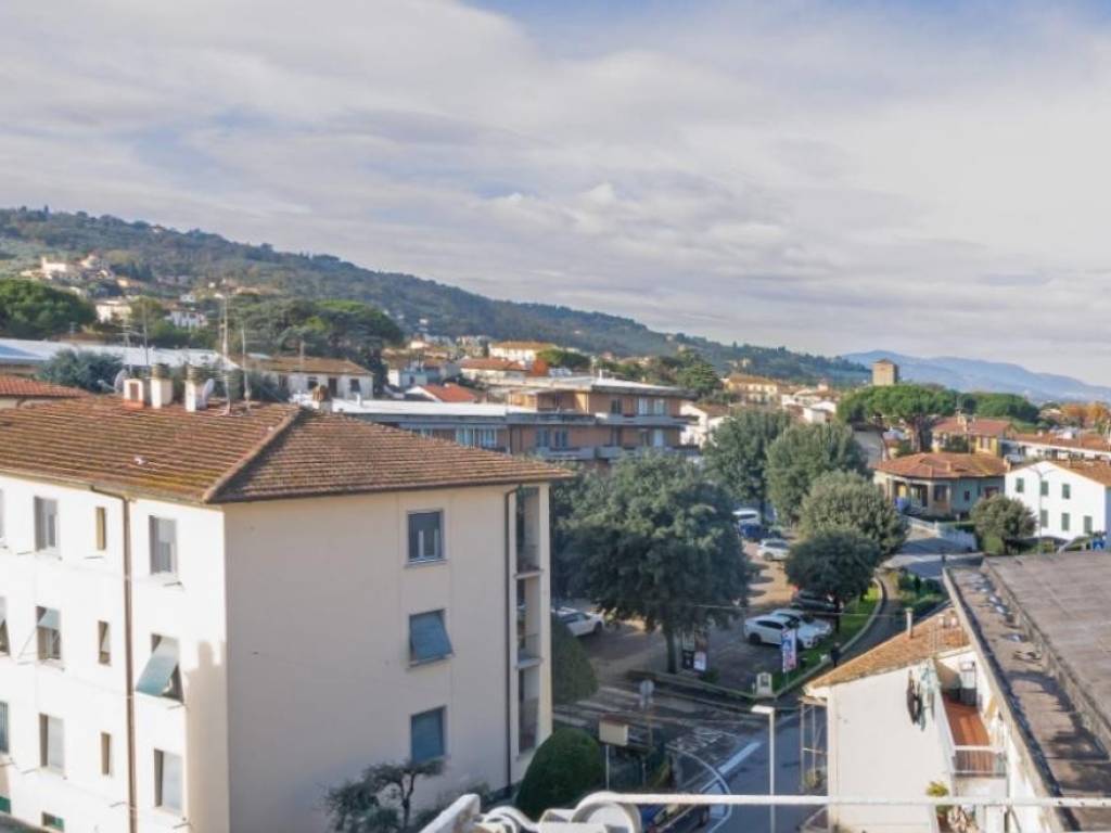 appartamento in vendita a Lastra a Signa
