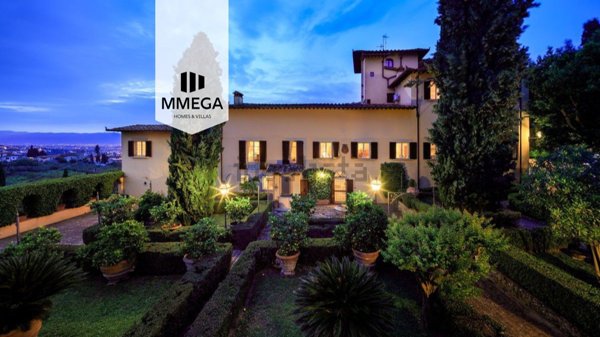 villa in vendita a Lastra a Signa