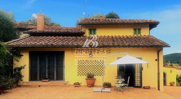 casa semindipendente in vendita a Lastra a Signa in zona Carcheri