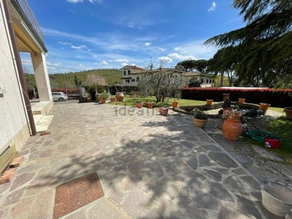 casa indipendente in vendita a Lastra a Signa in zona Marliano