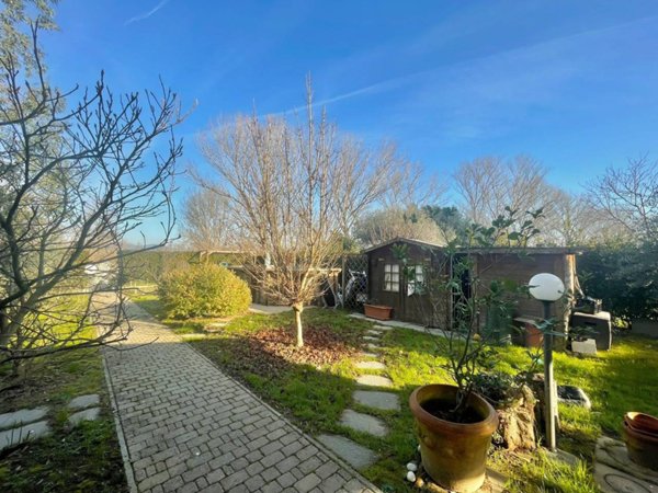 casa indipendente in vendita a Lastra a Signa