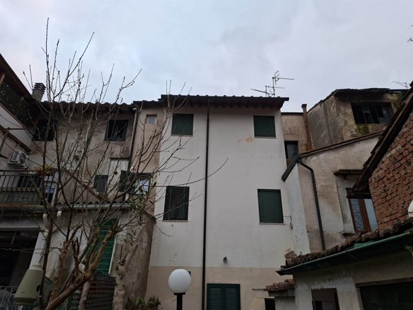 casa indipendente in vendita a Lastra a Signa