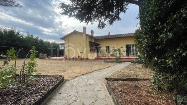 casa indipendente in vendita a Lastra a Signa