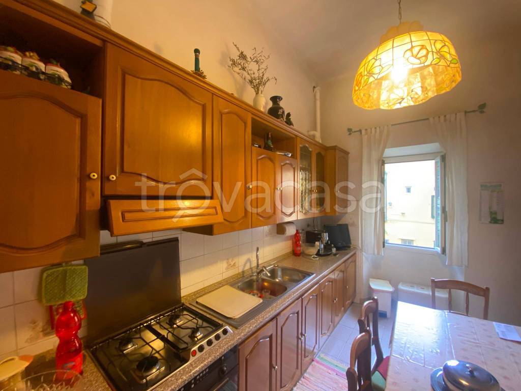 appartamento in vendita a Lastra a Signa in zona Calcinaia