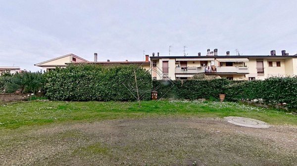 casa indipendente in vendita a Lastra a Signa