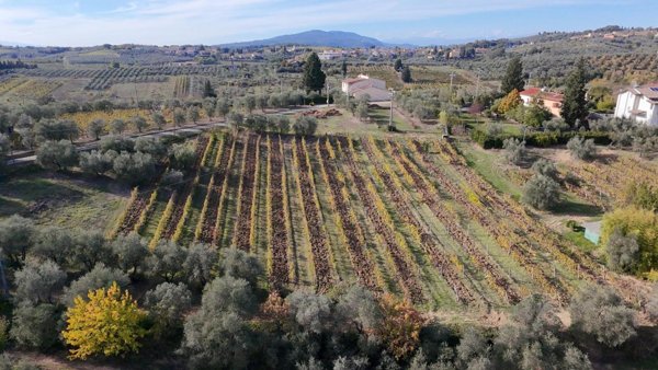 casa indipendente in vendita a Lastra a Signa
