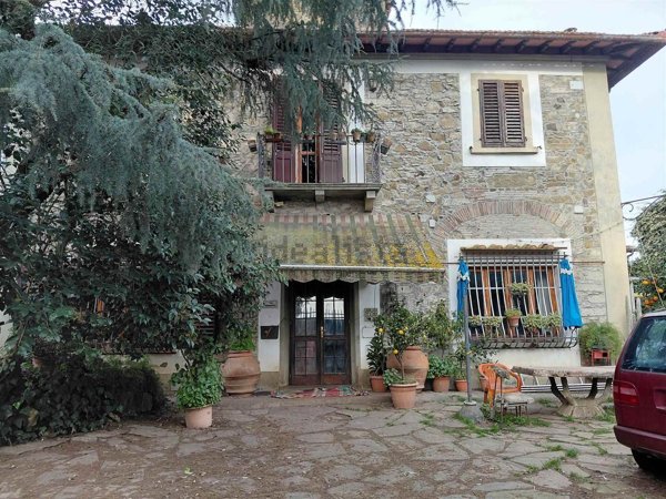 casa indipendente in vendita a Lastra a Signa in zona Malmantile