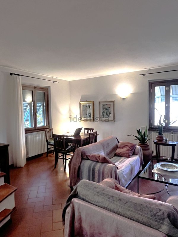 casa semindipendente in vendita a Lastra a Signa