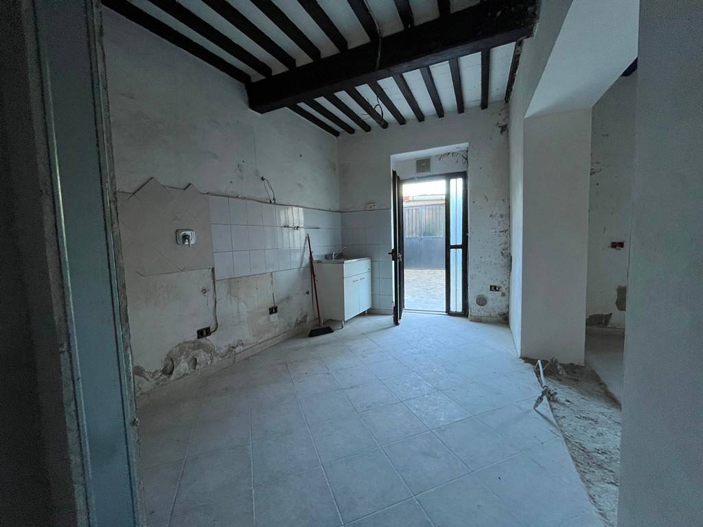 appartamento in vendita a Lastra a Signa in zona Ponte a Signa