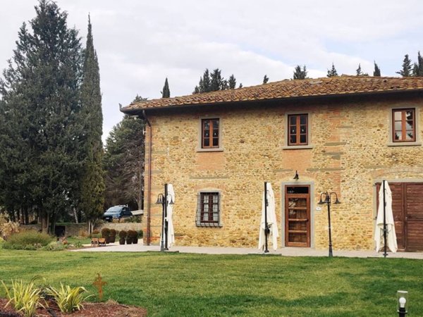 casa indipendente in vendita a Lastra a Signa in zona Ginestra Fiorentina