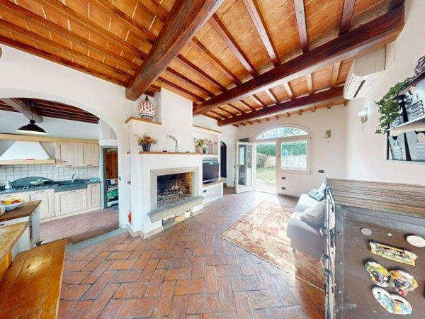 casa indipendente in vendita a Lastra a Signa