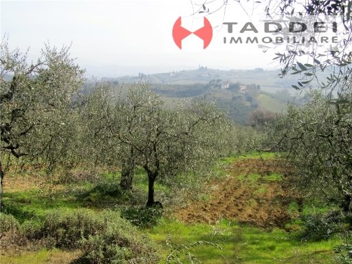 terreno agricolo in vendita a Lastra a Signa in zona Sant'Ilario a Settimo