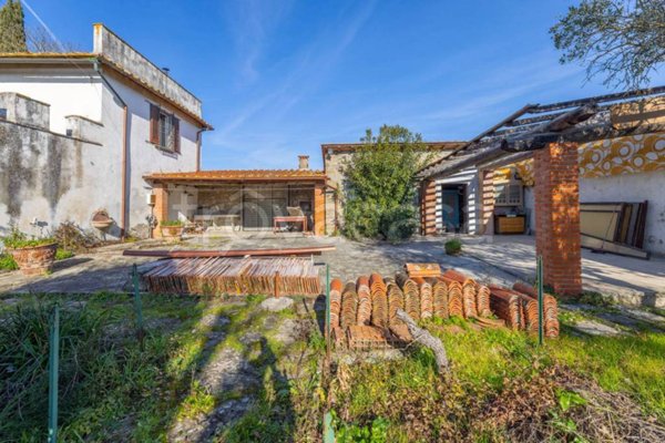 casa indipendente in vendita a Lastra a Signa in zona Malmantile