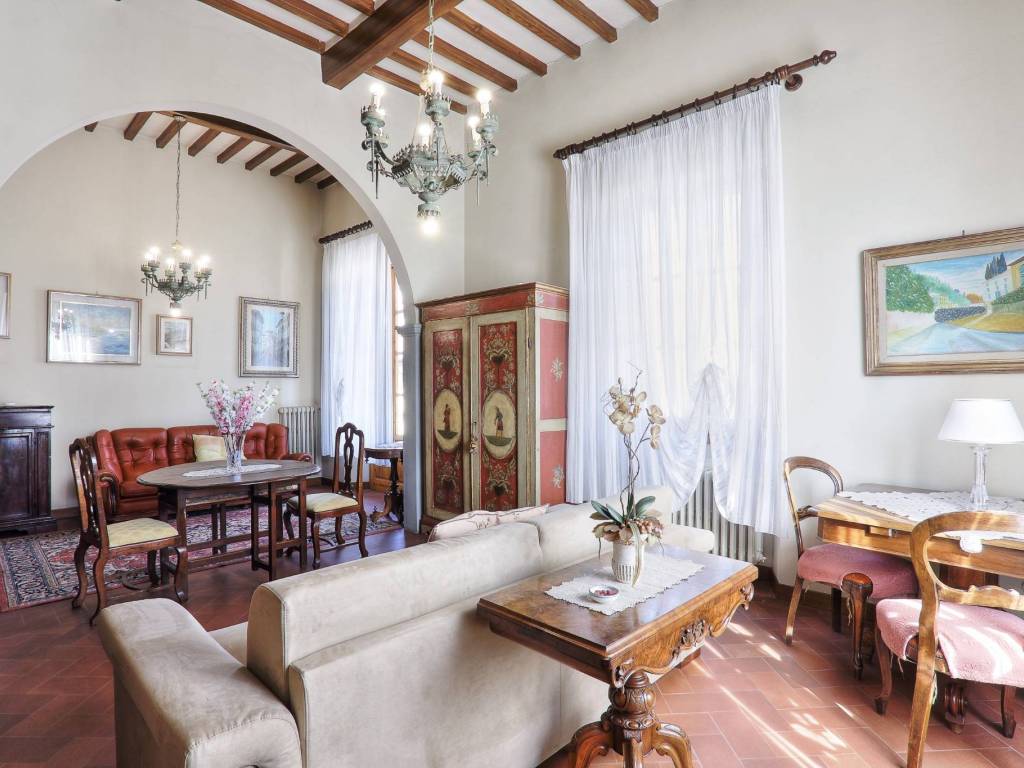 casa indipendente in vendita a Lastra a Signa