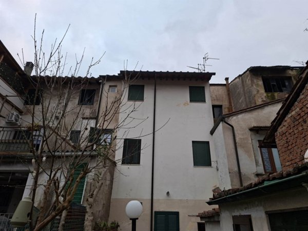 casa indipendente in vendita a Lastra a Signa in zona Ponte a Signa