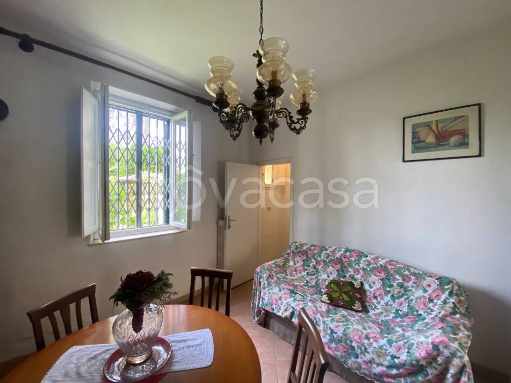 casa indipendente in vendita a Lastra a Signa