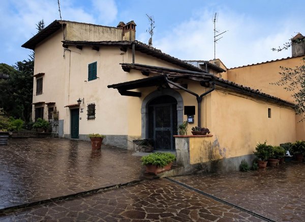 appartamento in vendita a Lastra a Signa in zona Carcheri